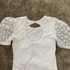 BLUSA PRINCESA TULE BRANCA na internet