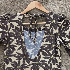 BLUSA MARGARIDAS PRINCESA na internet