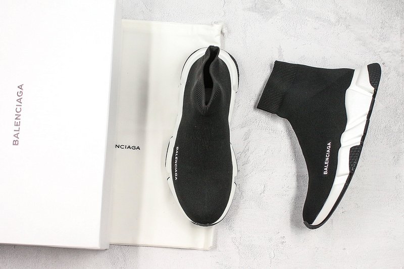 balenciaga speed trainer dust bolsa