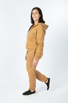 Jogging CALABRITA nuez - comprar online