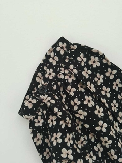 Camisa MAO flores - Puntos en el espacio