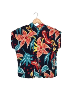 Camisa FLOR fondo azul - Puntos en el espacio