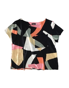 Blusa CUADRADA abstracto negro - comprar online