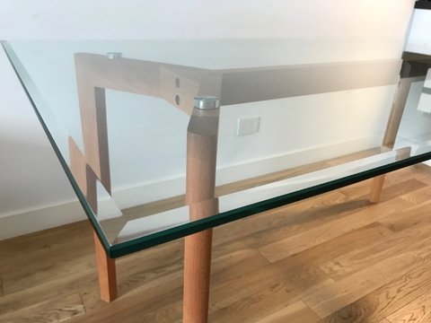 Mesa de Vidrio 180x90 + 4 Sillas + 2 Sillones Eames en internet