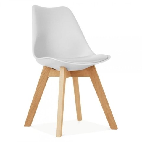 Imagen de Mesa Estocolmo 140 + 4 Sillas Tulip