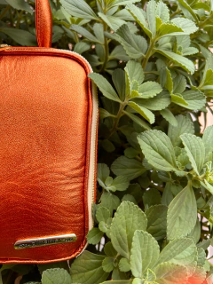 BOLSO BANDOLERA LUXURY OCRE - ALMAMOR