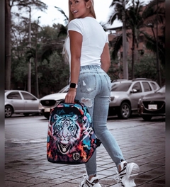 MORRAL ANTI-ROBO TIGRE NEGRO CAMUFLADO DE COLORES - comprar online