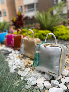 BOLSO BANDOLERA LUXURY PLATA - tienda online