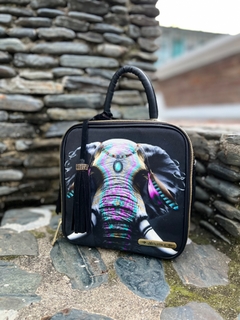 BOLSO CUADRADO NEGRO ELEFANTE GITANA - comprar online