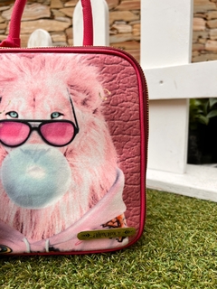 Imagen de BOLSO CUADRADO LEÒN FUCSIA