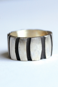 ANILLO SURCOS. PLATA 925 en internet