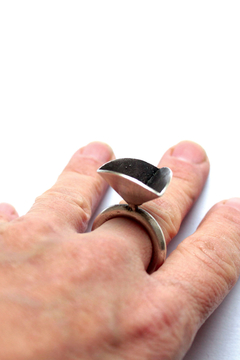 ANILLO PIRAMIDE - comprar online