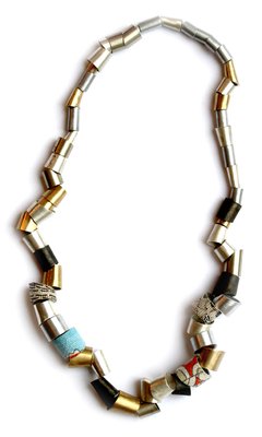 COLLAR CONOS PARTIDOS ENTERO - comprar online