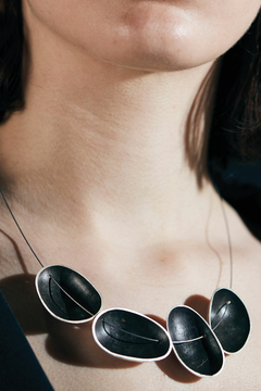 COLLAR OVO GRANDE. PLATA 925
