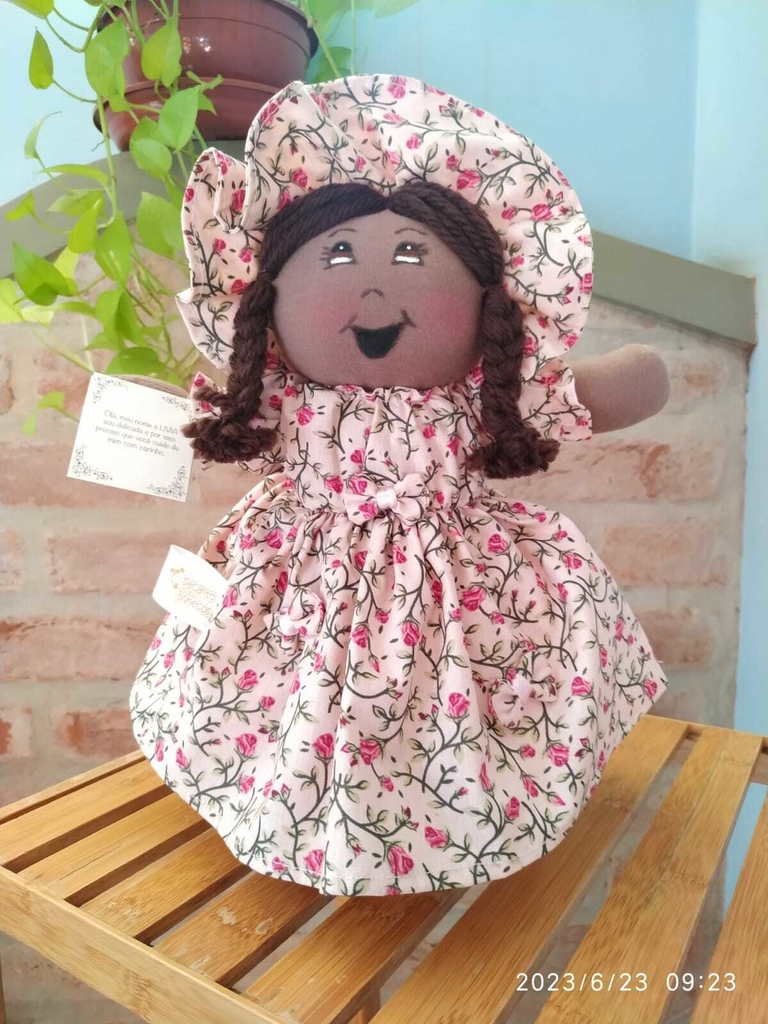 Boneca de pano negra 30 cm