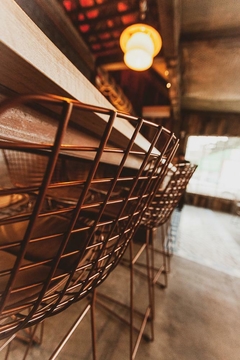 Banqueta Bertoia Color Cobre - comprar online