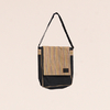 Morral EAGLE Liso Azul con Tapa Rayada Beige