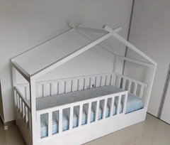 Imagen de CAMA CASITA 2 AGUAS