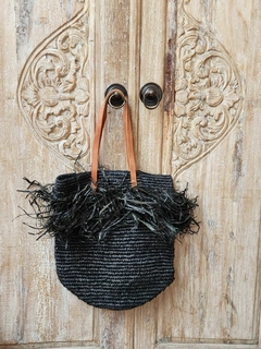 ACC054N Bolso de rafia negro 43x47cmh