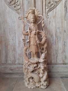 ESC001- Escultura Dewi Tawan-