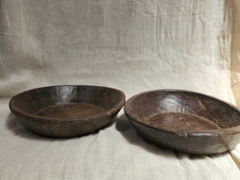 INDI18012- Platos hondos de madera antiguos de India - comprar online