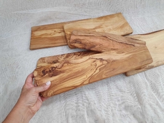 MA001- Tabla de madera de Olivo -Hasta 50cm