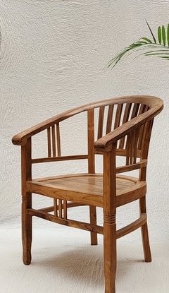 MUE108 - Silla Cena de teca con apoya brazos - 61cm ancho - 65cm prof - 42cm alt. asiento - 84cm alt. respaldo - comprar online