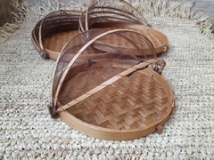 BAM001- Juego de tres Paneras de bambu redonda con tapa plana . - comprar online