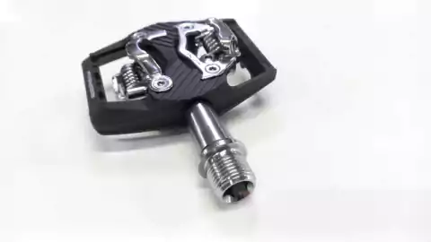 Imagen de PEDALES ZERAY AUTOMÁTICOS DE CARBONO DOBLE TRABA PARA MTB - DOWNHILL