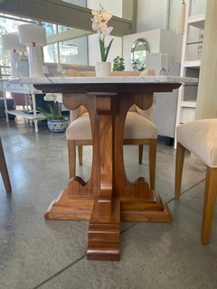 MESA MARMOL CARRARA HEXAGONAL - Le Chateau Diseño