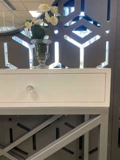 RECIBIDOR 2 CAJONES LAQUEADO BLANCO - Le Chateau Diseño