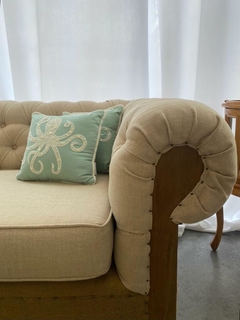 ALMOHADON BORDADO MIAMI - comprar online