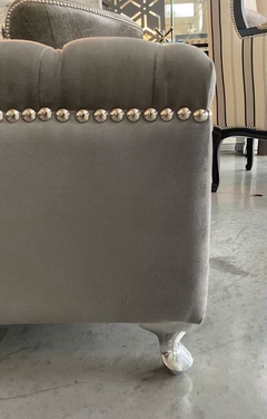 BANQUETA RECTANGULAR CON CAPITONE - Le Chateau Diseño