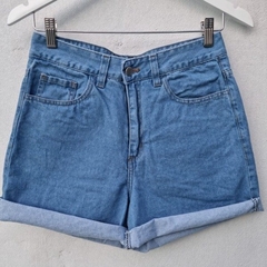 SHORT MOM CELESTE en internet
