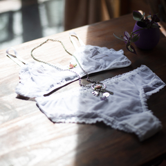 CONJUNTO JOLIE BLANCO en internet