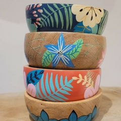 CUENCOS DE MADERA PINTADOS
