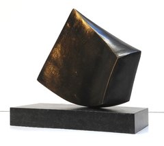 19 x 24 x 8,5 cm, Escultura en bronce patinado