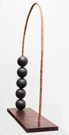 30 x 80 x 120 cm, Quebracho y hiedra
