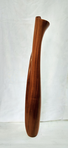 97 x 13 x 21 cm, Escultura de madera lapacho - OTTO Galería