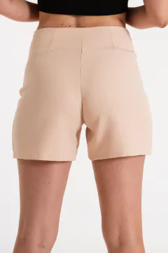 Short LYON Nude en internet
