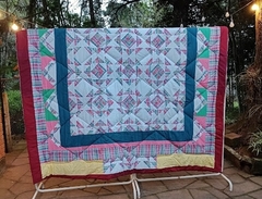 colcha-patchwork-caleidoscopio-tamanho-queen-patchwork-colcha-pronta-entrega-02