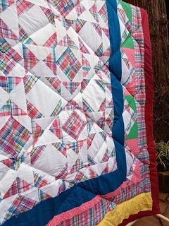 colcha-patchwork-caleidoscopio-tamanho-queen-patchwork-colcha-pronta-entrega-05