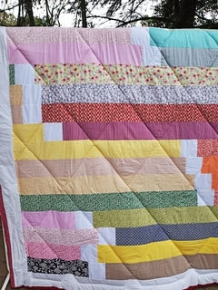 Colcha em patchwork artesanal - Jelly Roll Race PRETO-CINZA-BRANCO - sob encomenda - Cia das Mãos - Artesanato Criativo - Fabricação Própria