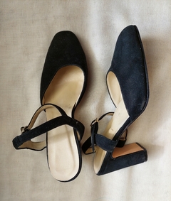 Zapatos De Gamuza - T.35