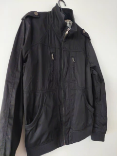 Campera - Zara - T.L en internet