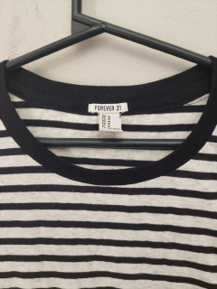 Remera - Forever21 - T.M - comprar online