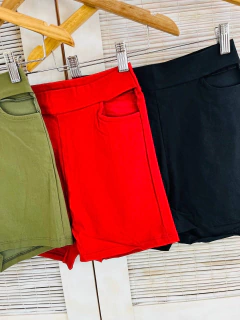Short bengalina con abertura (T. Aprox S/M)