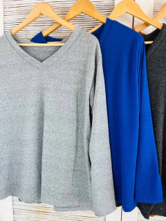 Sweater remerón dama lanilla cuello V (T. Aprox XL/XXL)