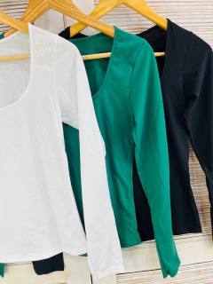 Remera mangas largas algodón dama (T. Aprox: M/L)