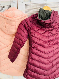 Campera niña inflable canelón cruzado con capucha SIN PIEL - comprar online